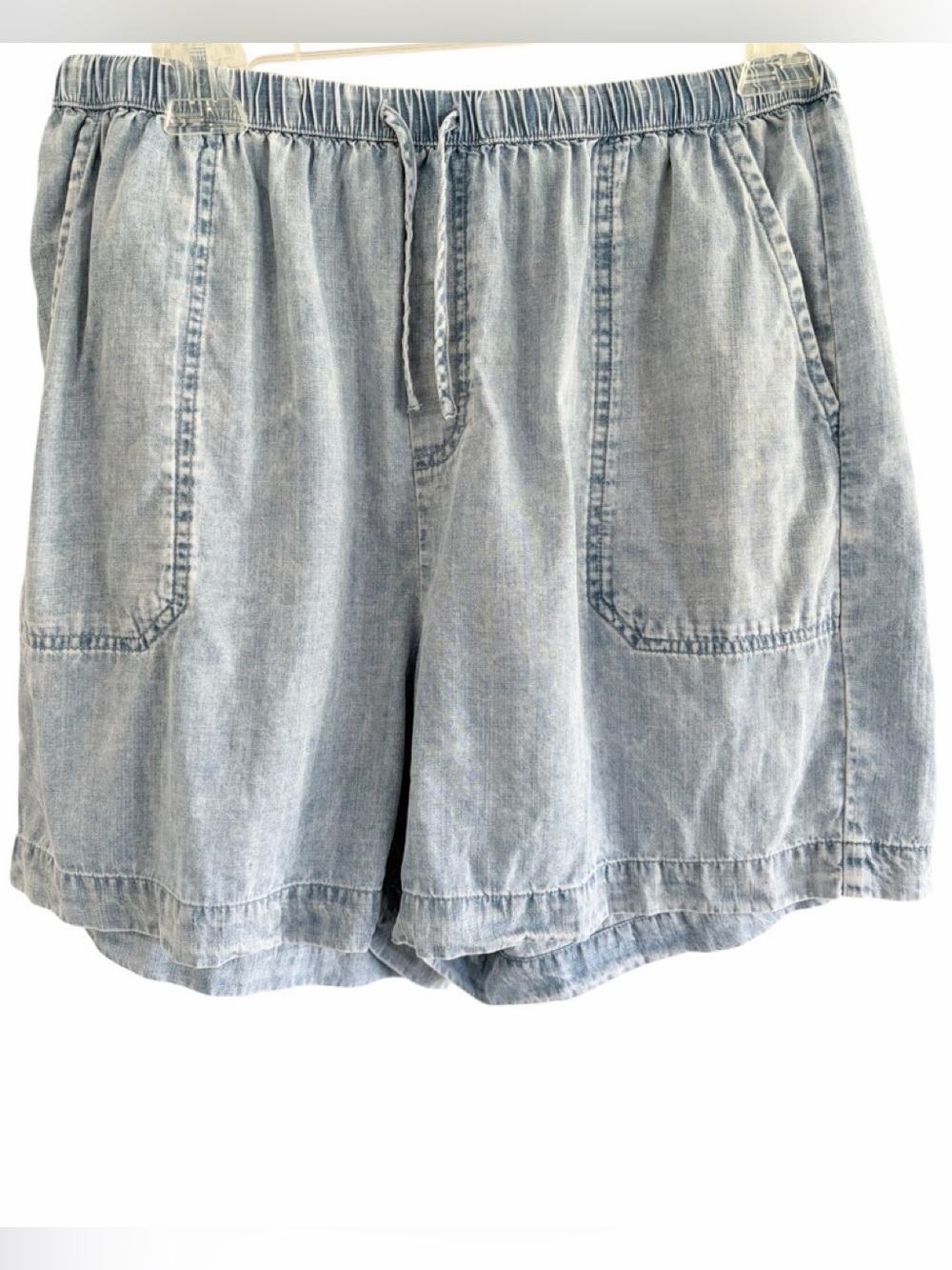 Splendid chambray denim elastic waist short